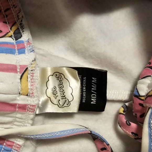 Homer Simpson Donut Shorts 🍩 - Picture 9 of 10